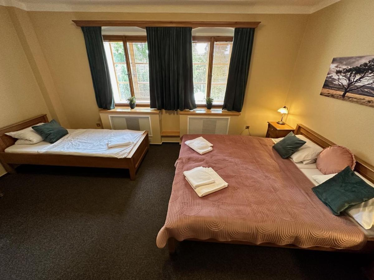 Penzion Hrncir Kutna Hora Room photo